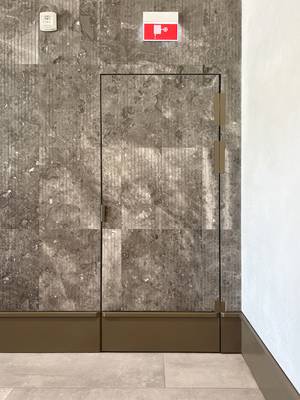 Дверь с отделкой под керамогранит («Сколково») Дверь с отделкой под керамогранит («Сколково»)
