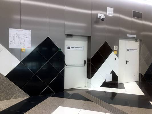 Дверь с системой антипаника Дверь с системой антипаника