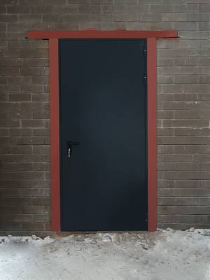 Наружная сторона двери (пос. Томилино) Наружная сторона двери (пос. Томилино)