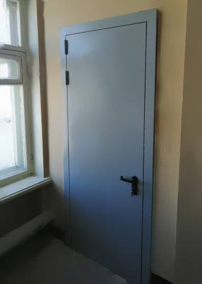 Огнестойкая дверь (ул. Валовая, д.6) Огнестойкая дверь (ул. Валовая, д.6)