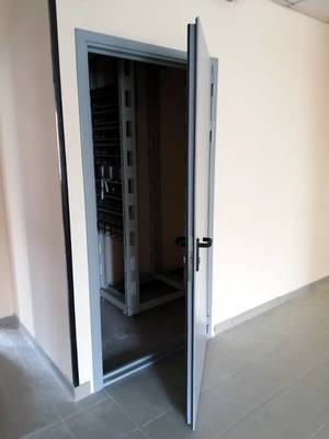 Огнестойкая глухая дверь (Дмитровское шоссе, 110) Огнестойкая глухая дверь (Дмитровское шоссе, 110)