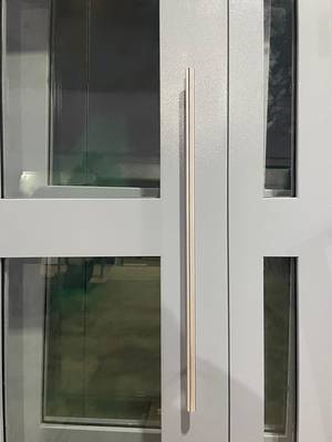 Остекление и ручка-рейлинг Остекление и ручка-рейлинг