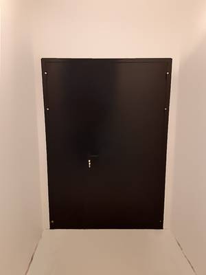 Полуторастворчатая дверь, фото внешней стороны (ТЦ, г. Балашиха) Полуторастворчатая дверь, фото внешней стороны (ТЦ, г. Балашиха)