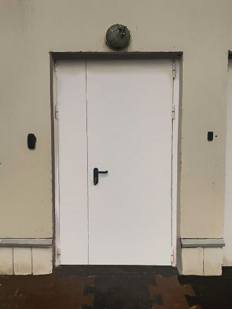 Огнестойкая полуторопольная дверь Огнестойкая полуторопольная дверь